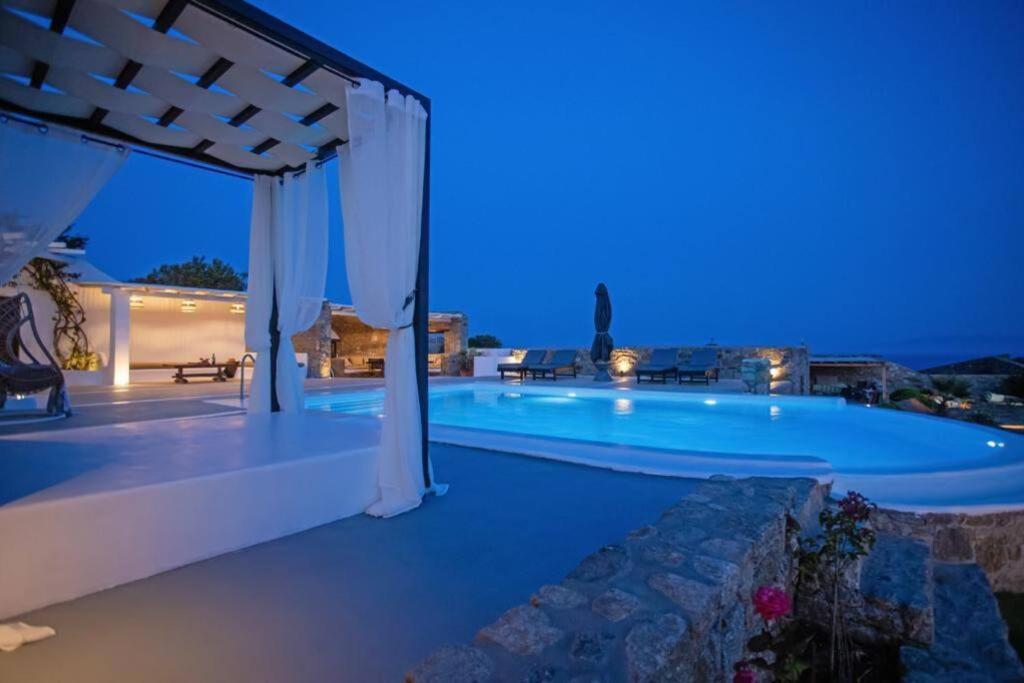 Villabellum Mykonos Villa *